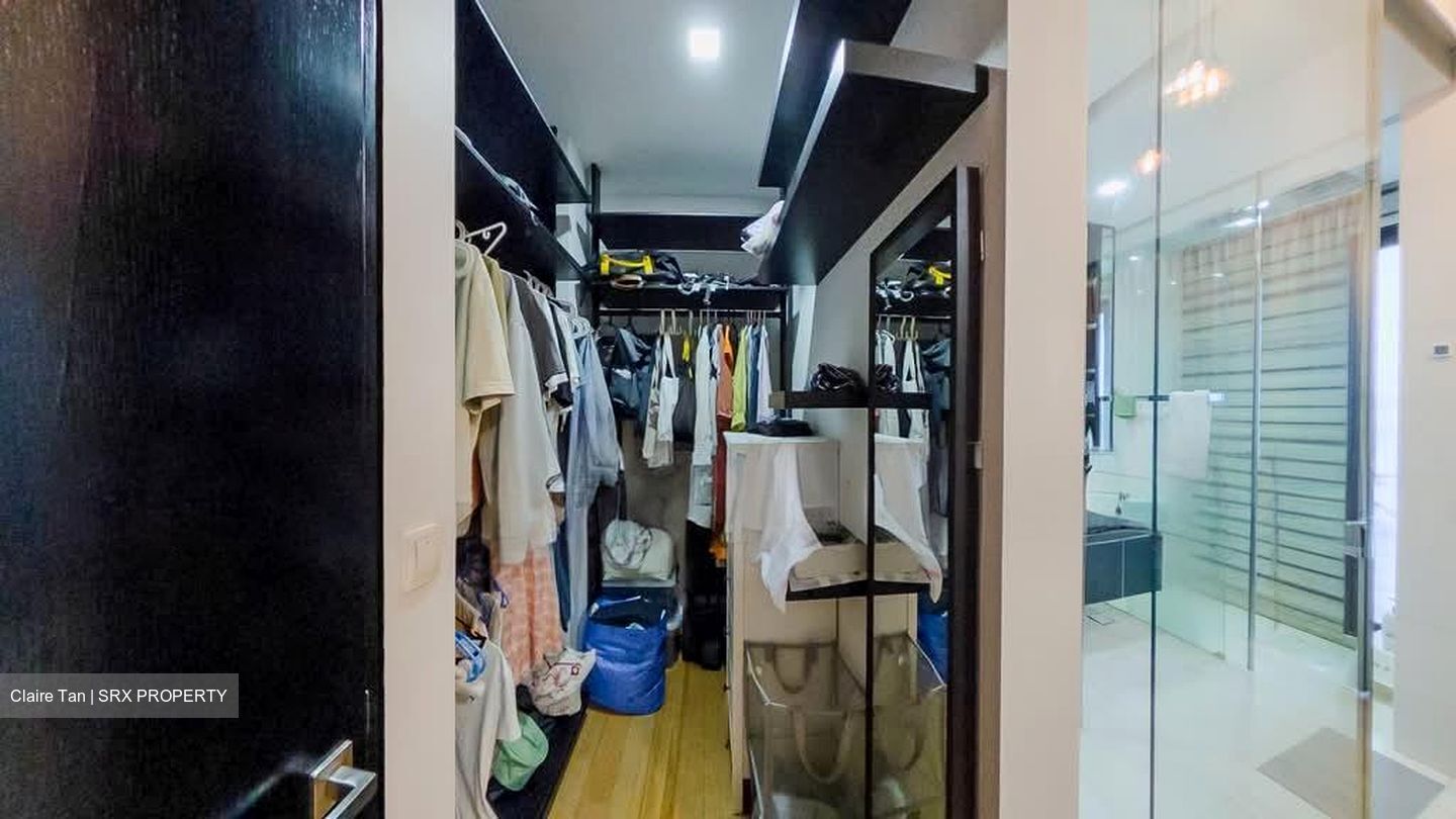 The Cape (D15), Apartment #566671461